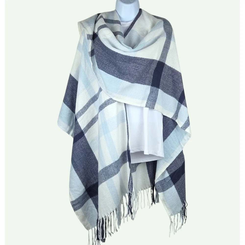 Banana Republic Plaid Poncho Wrap Shawl Blue White Cashmere Blend NWT $119